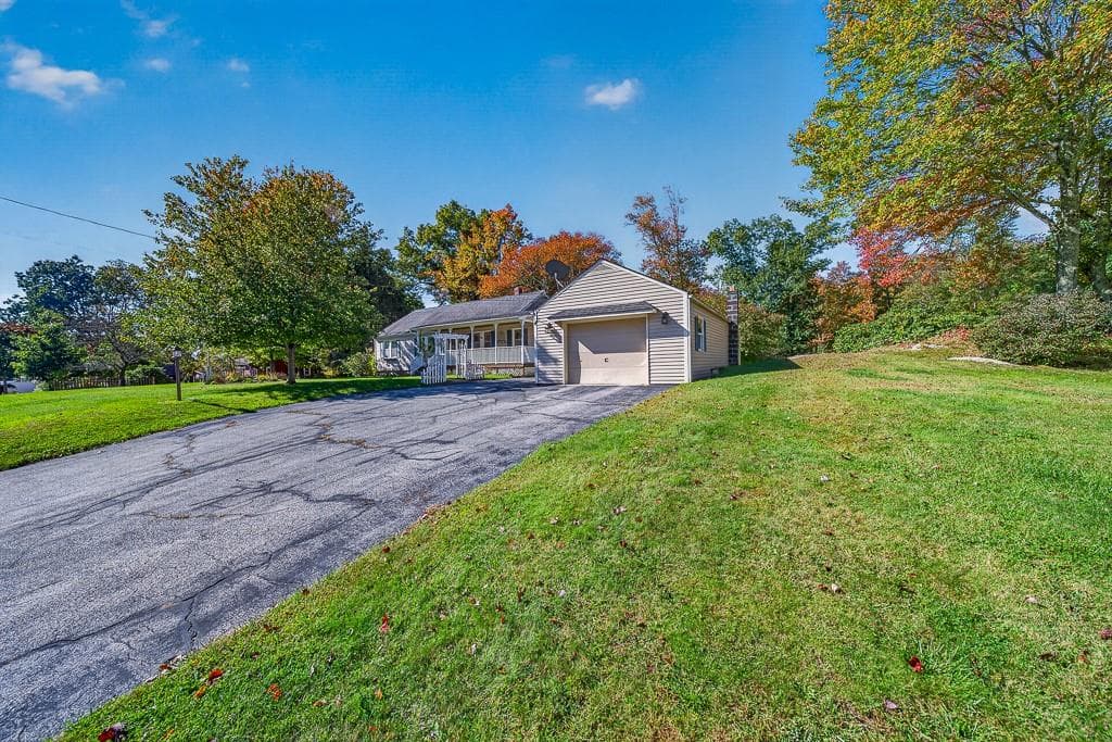 Single Family Residence at 94 Grove Lane, Burrillville, photo 2 of 47