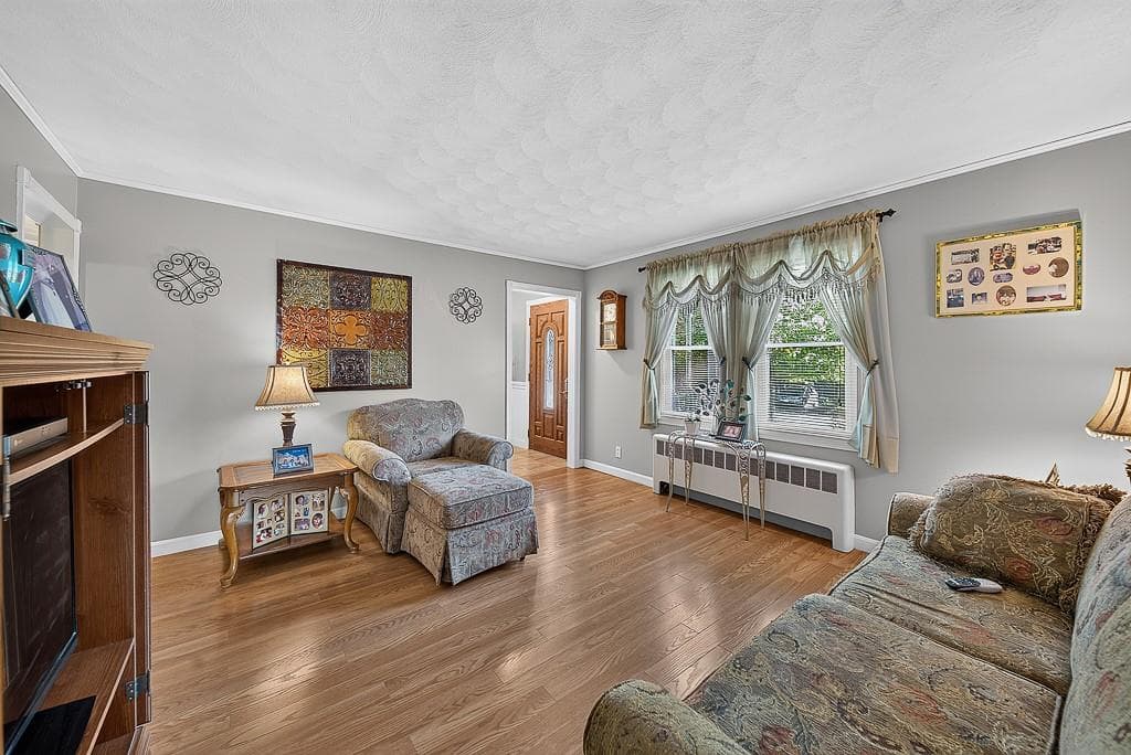 Single Family Residence at 94 Grove Lane, Burrillville, photo 17 of 47