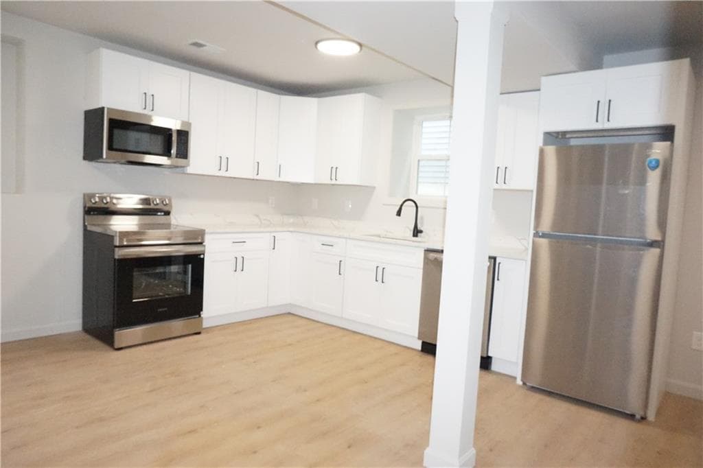 Multi Family at 11 Benton Street, Providence, photo 6 of 28