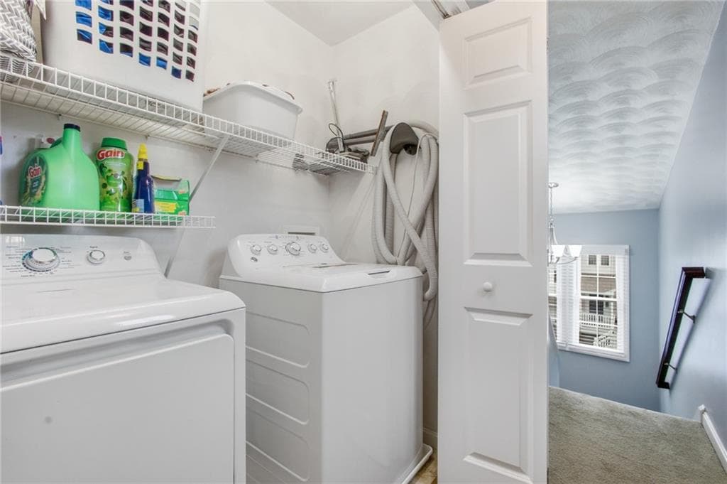 Condominium at 68 Red Brook Lane, West Warwick, photo 28 of 37