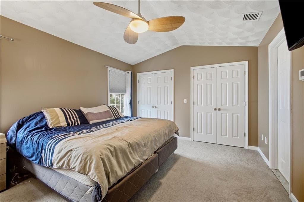 Condominium at 68 Red Brook Lane, West Warwick, photo 20 of 37