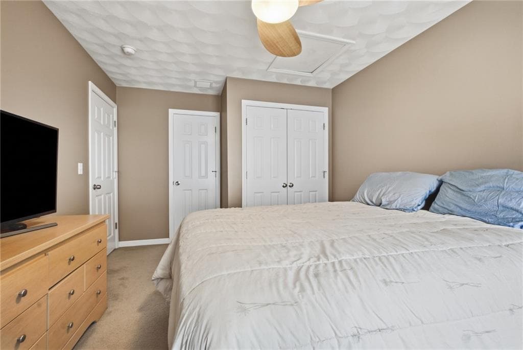 Condominium at 68 Red Brook Lane, West Warwick, photo 18 of 37