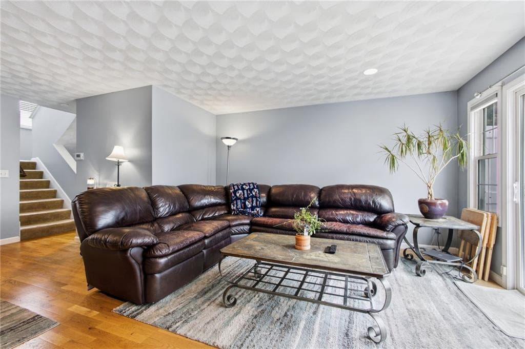 Condominium at 68 Red Brook Lane, West Warwick, photo 11 of 37