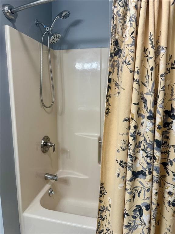 Condominium at 2 School Street, Lincoln, photo 13 of 20