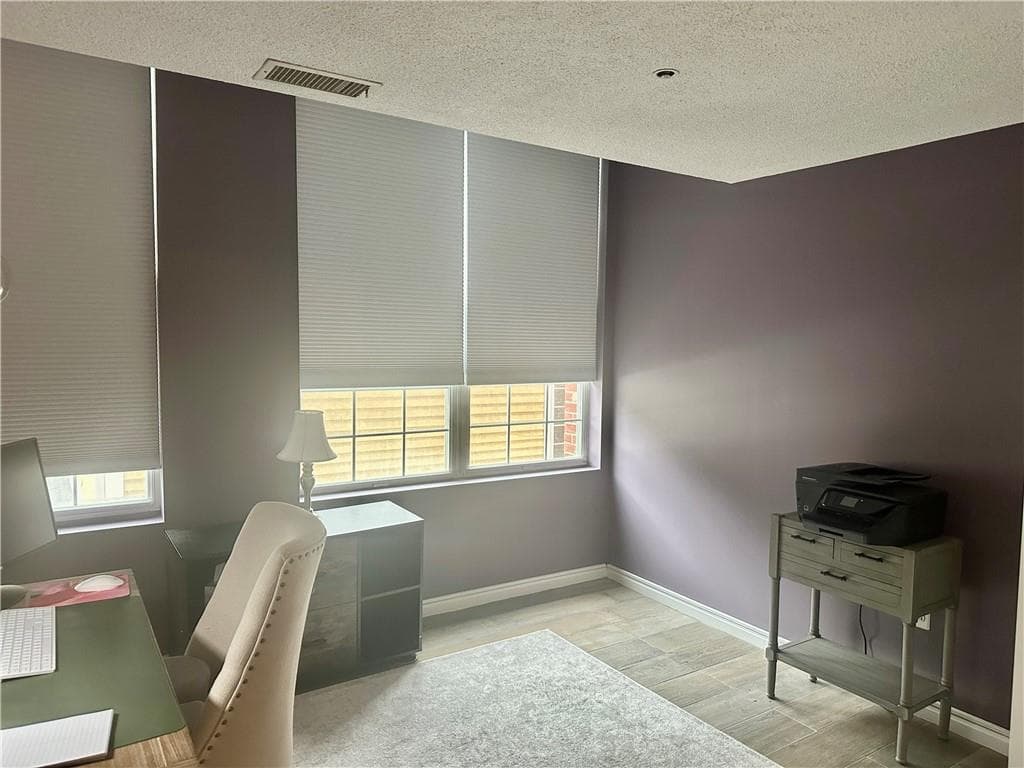 Condominium at 2 School Street, Lincoln, photo 16 of 20