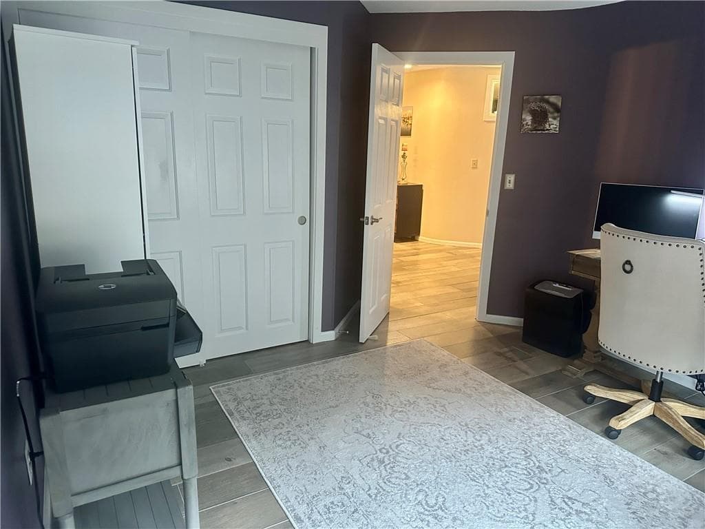 Condominium at 2 School Street, Lincoln, photo 15 of 20