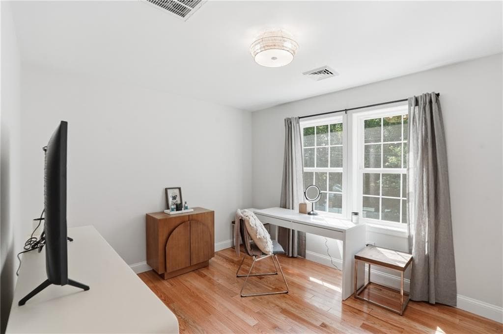 Single Family Residence at 72 Wilbur Road, Lincoln, photo 26 of 30
