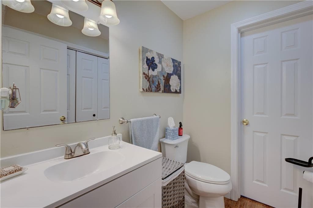 Condominium at 1 Willow Glen Court UNIT 81, Warwick, photo 27 of 36