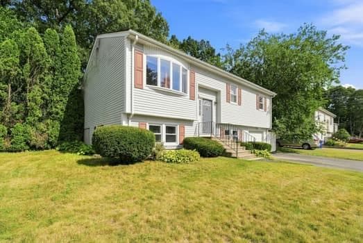 Single Family Residence at 172 Friendship Street, North Providence, photo 25 of 27