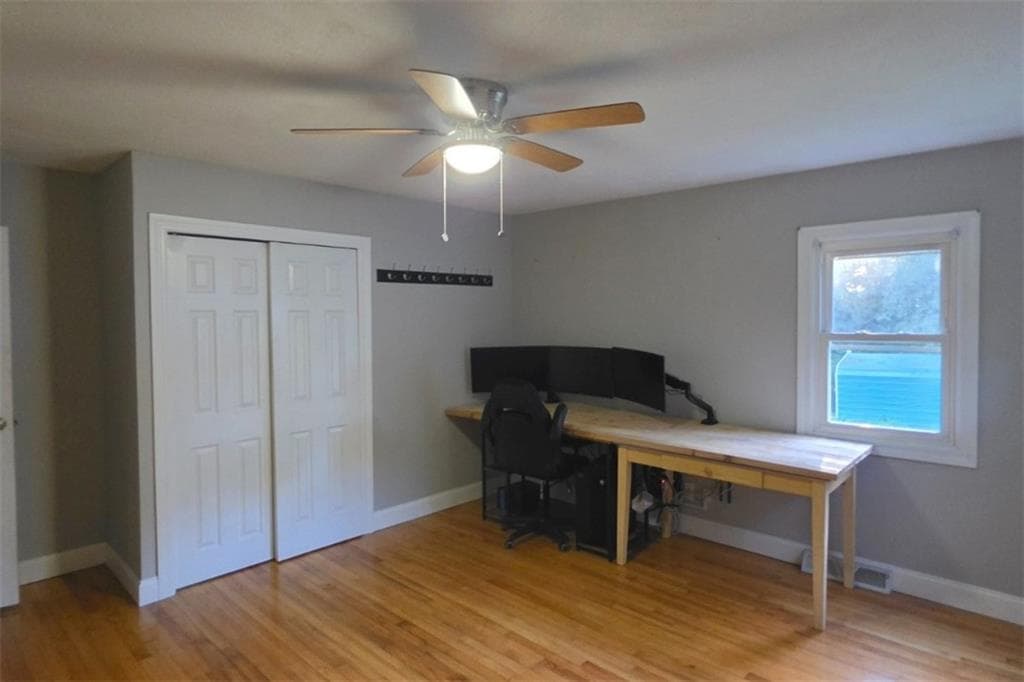 Single Family Residence at 157 Black Plain Road, Exeter, photo 11 of 21