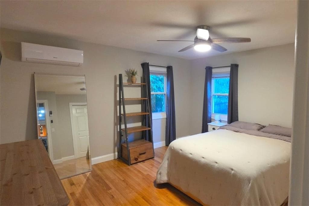 Single Family Residence at 157 Black Plain Road, Exeter, photo 8 of 21