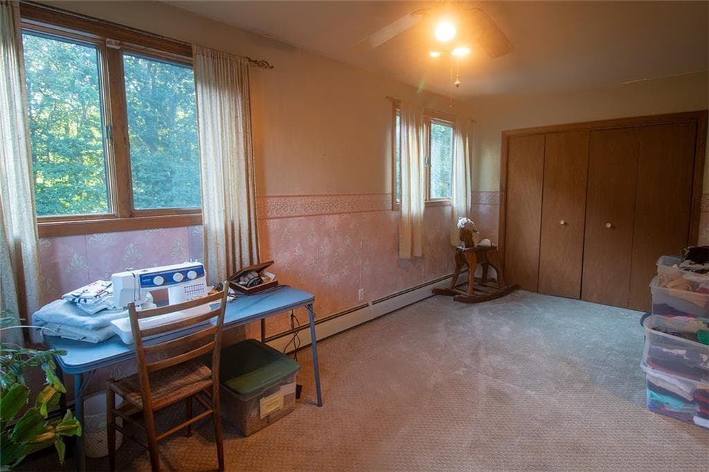 Single Family Residence at 122 Elton Circle, Cranston, photo 18 of 31