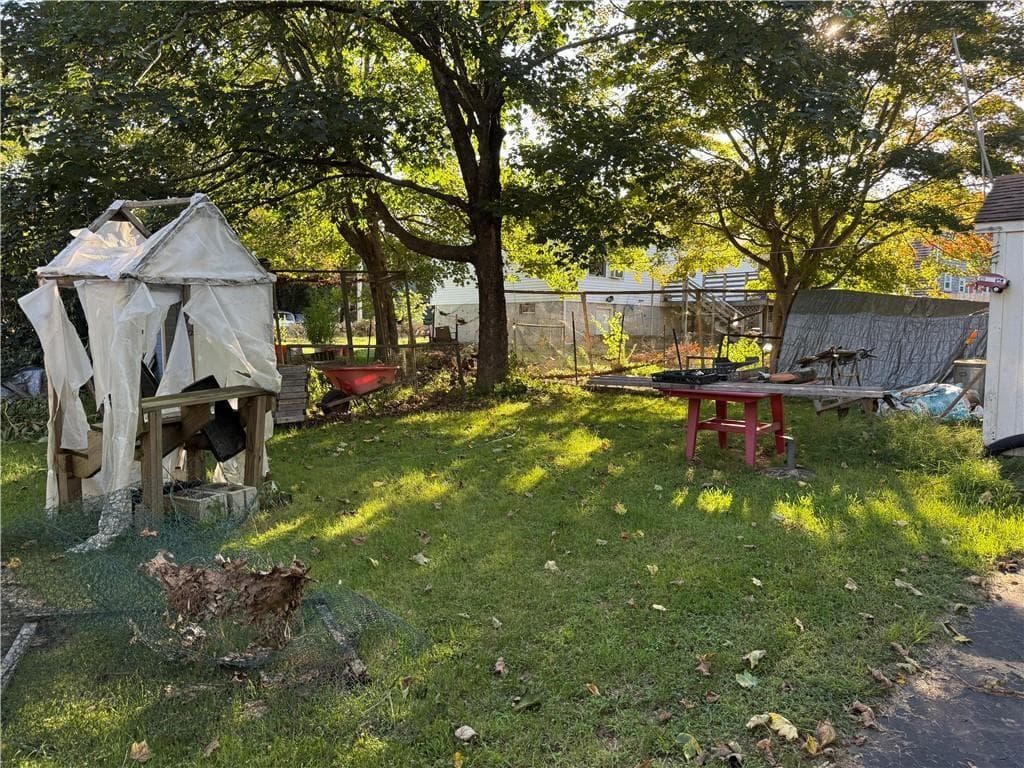Single Family Residence at 8 Pike Street, South Kingstown, photo 14 of 14