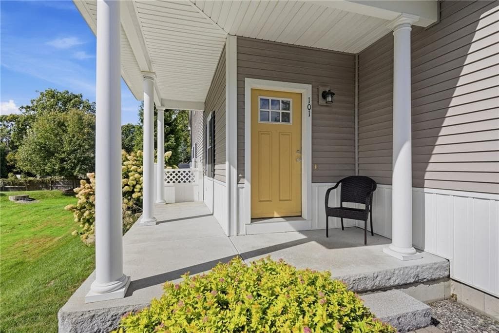 Condominium at 80 Bear Hill Road UNIT 101, Cumberland, photo 7 of 50