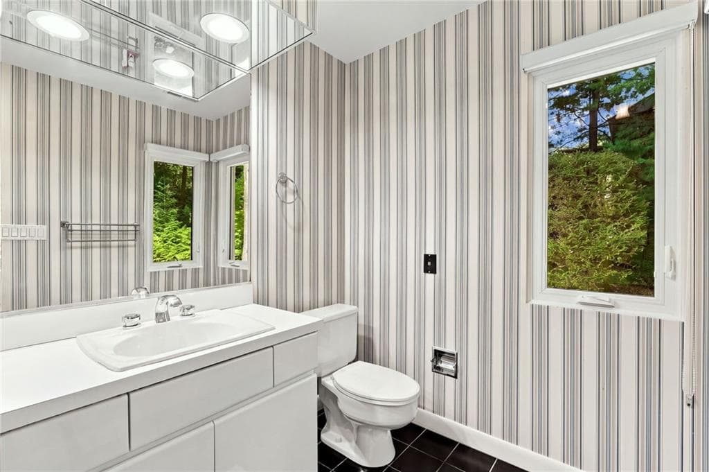 Single Family Residence at 2 Elden Court, Lincoln, photo 39 of 50