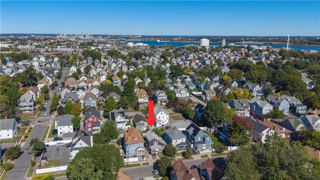 Single Family Residence at 221 Massachusetts Avenue, Providence, photo 3 of 47
