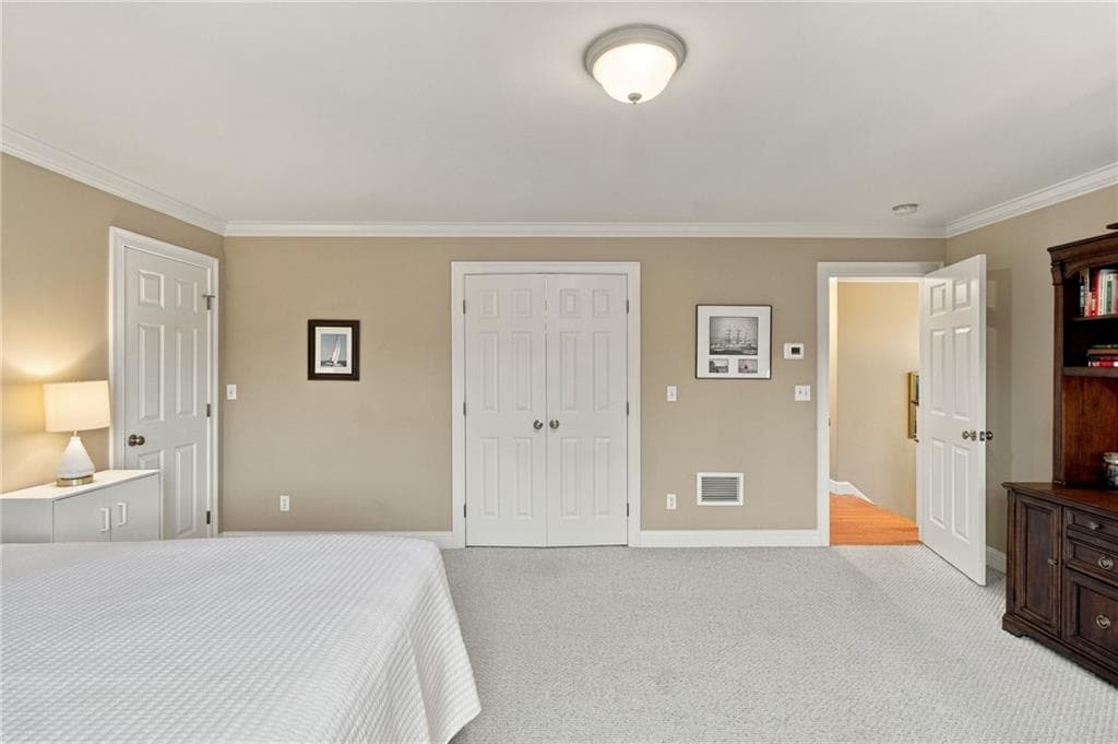 Condominium at 17 Pocasset Lane, Portsmouth, photo 32 of 50