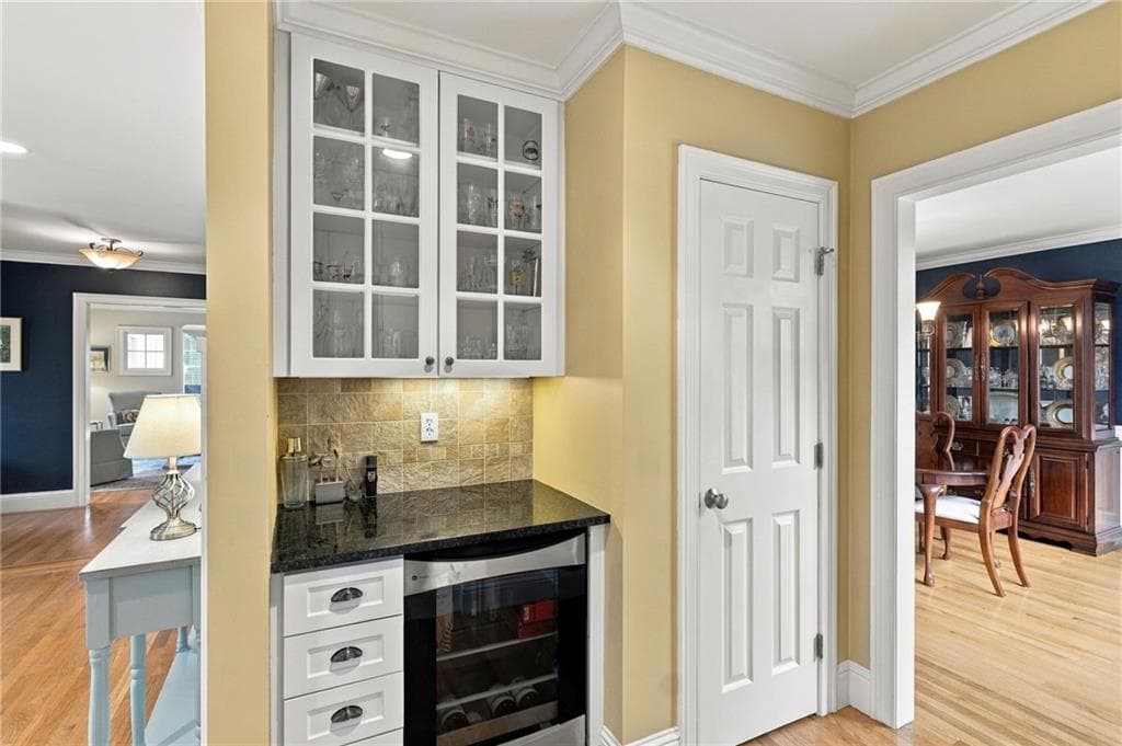 Condominium at 17 Pocasset Lane, Portsmouth, photo 24 of 50