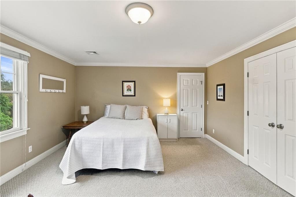 Condominium at 17 Pocasset Lane, Portsmouth, photo 33 of 50