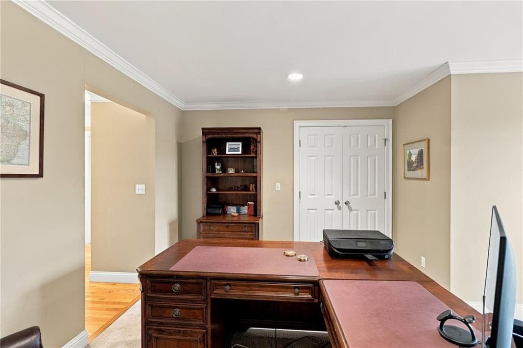 Condominium at 17 Pocasset Lane, Portsmouth, photo 40 of 50