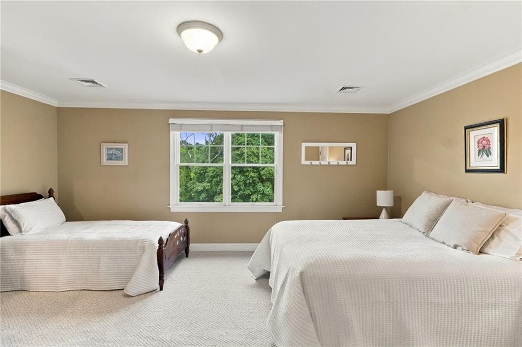 Condominium at 17 Pocasset Lane, Portsmouth, photo 31 of 50