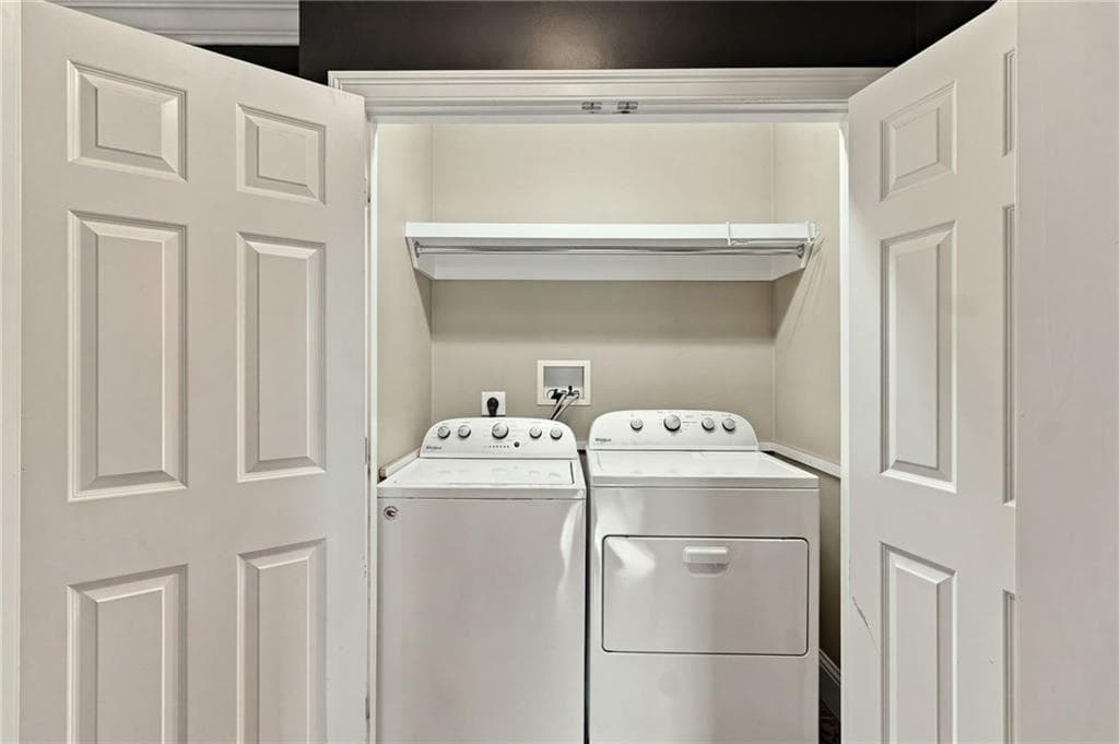 Condominium at 17 Pocasset Lane, Portsmouth, photo 29 of 50