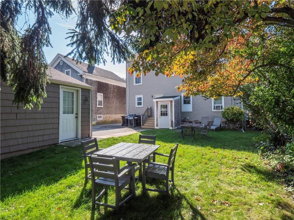 Multi Family at 10 Hammond Street, Newport, photo 19 of 46
