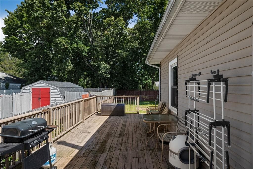 Single Family Residence at 321 Church Avenue, Warwick, photo 26 of 35