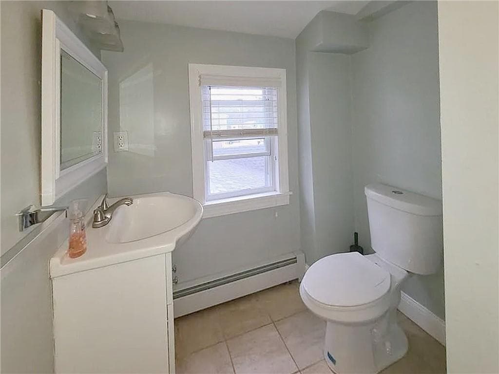 Single Family Residence at 151 Metacomet Avenue, East Providence, photo 18 of 27