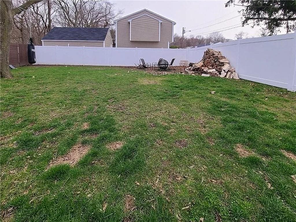 Single Family Residence at 151 Metacomet Avenue, East Providence, photo 25 of 27