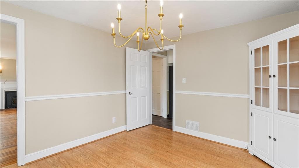 Single Family Residence at 123 Brunswick Drive, Warwick, photo 17 of 34