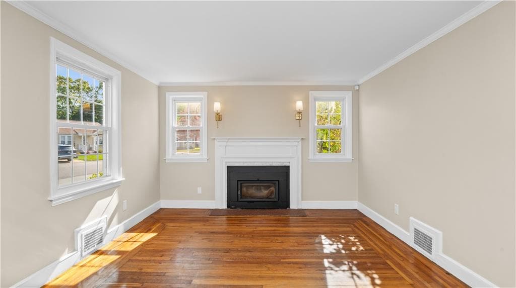 Single Family Residence at 123 Brunswick Drive, Warwick, photo 5 of 34