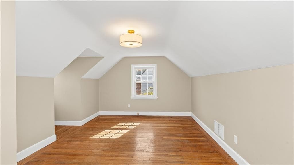 Single Family Residence at 123 Brunswick Drive, Warwick, photo 25 of 34