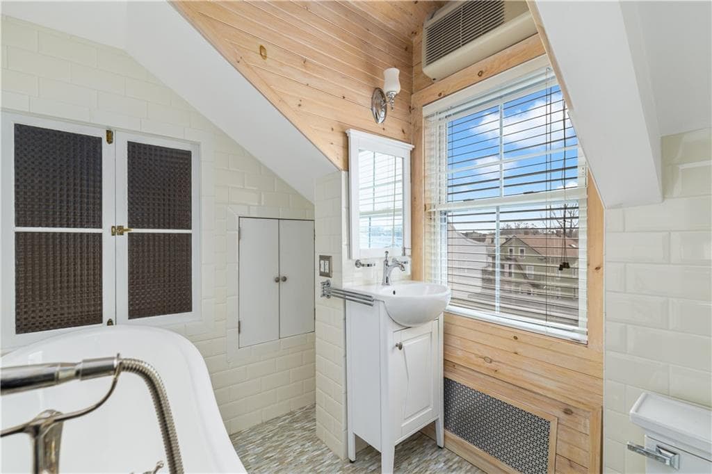 Condominium at 466 Broadway UNIT 5, Providence, photo 22 of 27