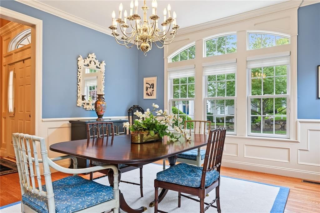Single Family Residence at 95 Fry Brook Drive, East Greenwich, photo 7 of 44