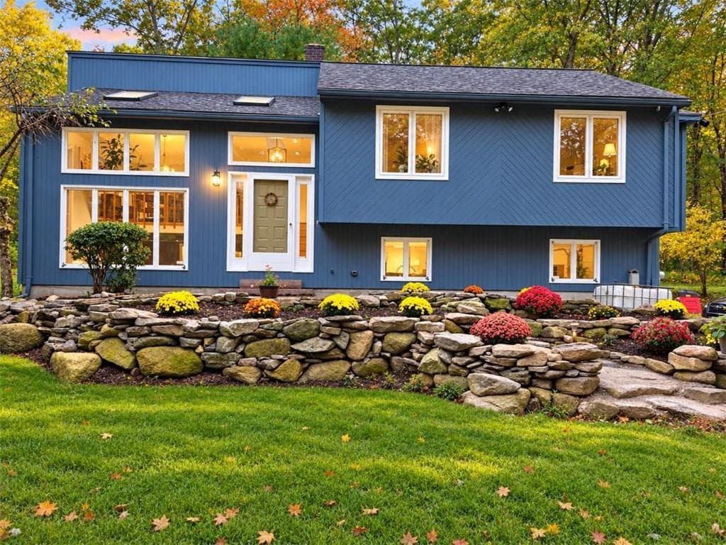 28 Hartford Pike