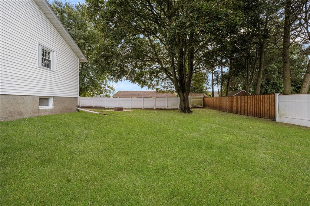 Single Family Residence at 22 Elder Avenue, East Providence, photo 12 of 37