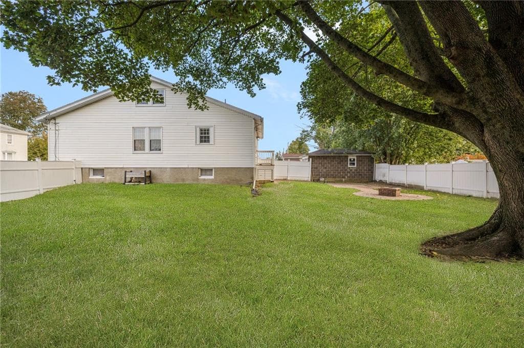 Single Family Residence at 22 Elder Avenue, East Providence, photo 11 of 37