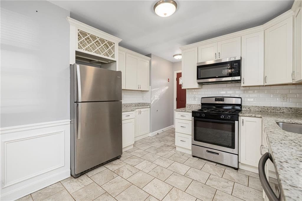 Single Family Residence at 22 Elder Avenue, East Providence, photo 21 of 37