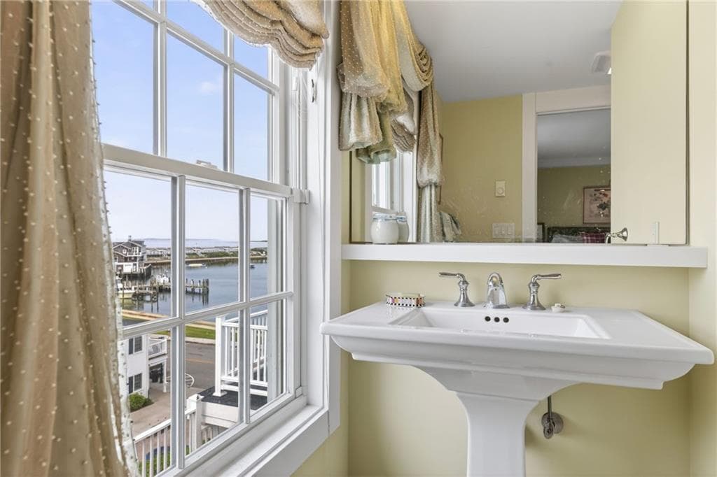 Condominium at 38 Bay Street UNIT W401, Westerly, photo 31 of 41