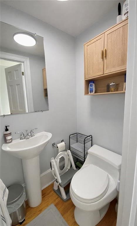 Single Family Residence at 109 Gaskill Street, Woonsocket, photo 16 of 31