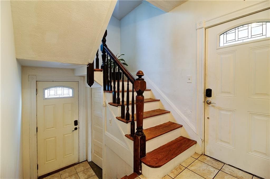 Multi Family at 165 Briggs Street, Providence, photo 11 of 22