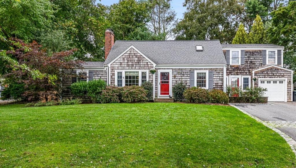 Single Family Residence at 3 Jenks Garden Lane, Barrington, photo 44 of 48