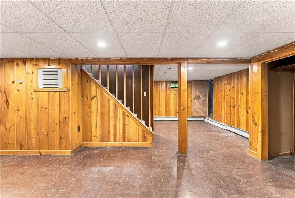 Single Family Residence at 45 Dupont Circle, North Kingstown, photo 22 of 37