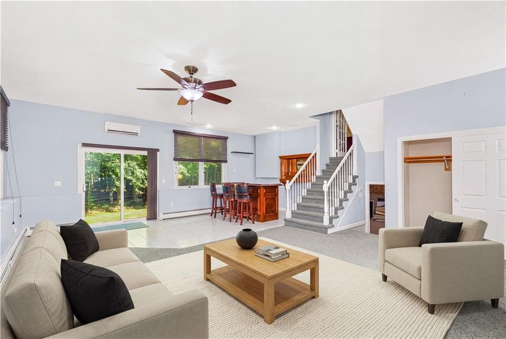 Single Family Residence at 21 Janet Drive, Johnston, photo 26 of 43