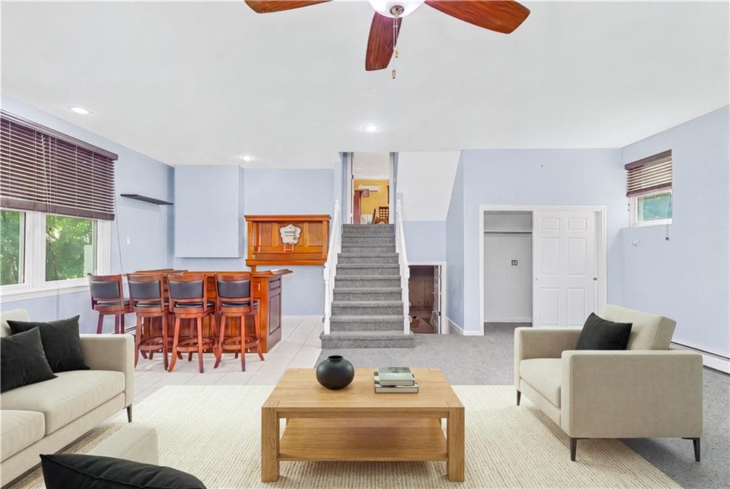Single Family Residence at 21 Janet Drive, Johnston, photo 22 of 43