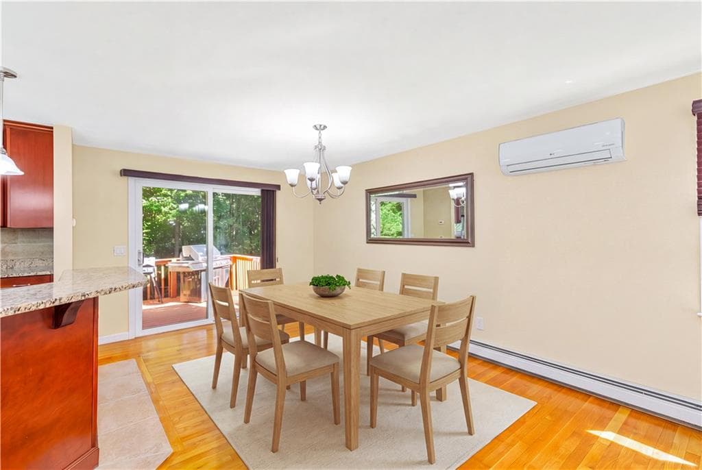 Single Family Residence at 21 Janet Drive, Johnston, photo 10 of 43