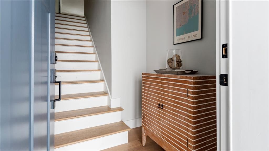 Condominium at 67 Queen Street UNIT 5C, East Greenwich, photo 5 of 36
