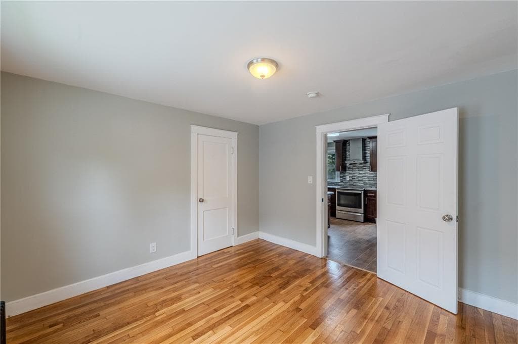 Single Family Residence at 289 Legion Way, Cranston, photo 7 of 21
