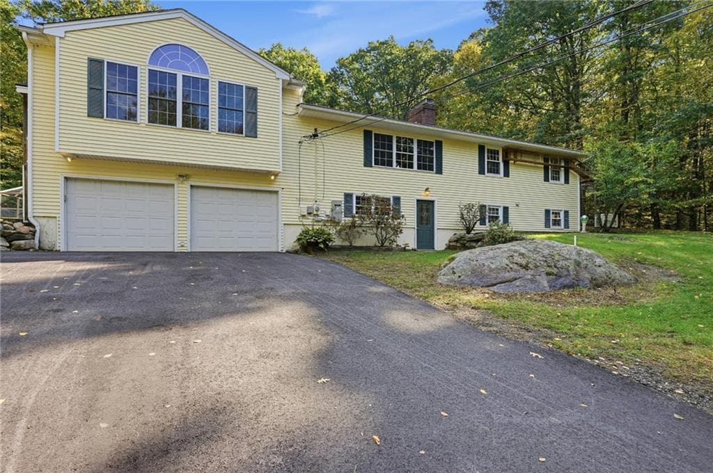 Single Family Residence at 380 Snake Hill Road, Burrillville, photo 2 of 33